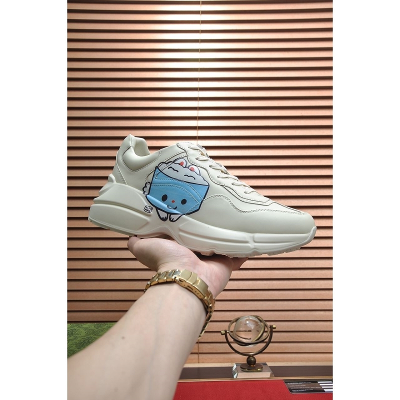G*u*i casual shoes